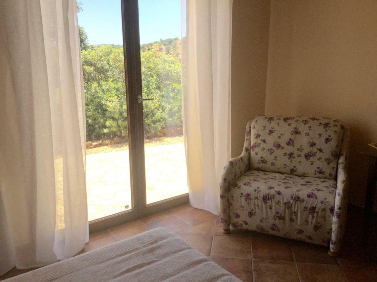 Le Tre Civette - Residenza Di Campagna Bed & Breakfast Villa San Pietro Eksteriør bilde